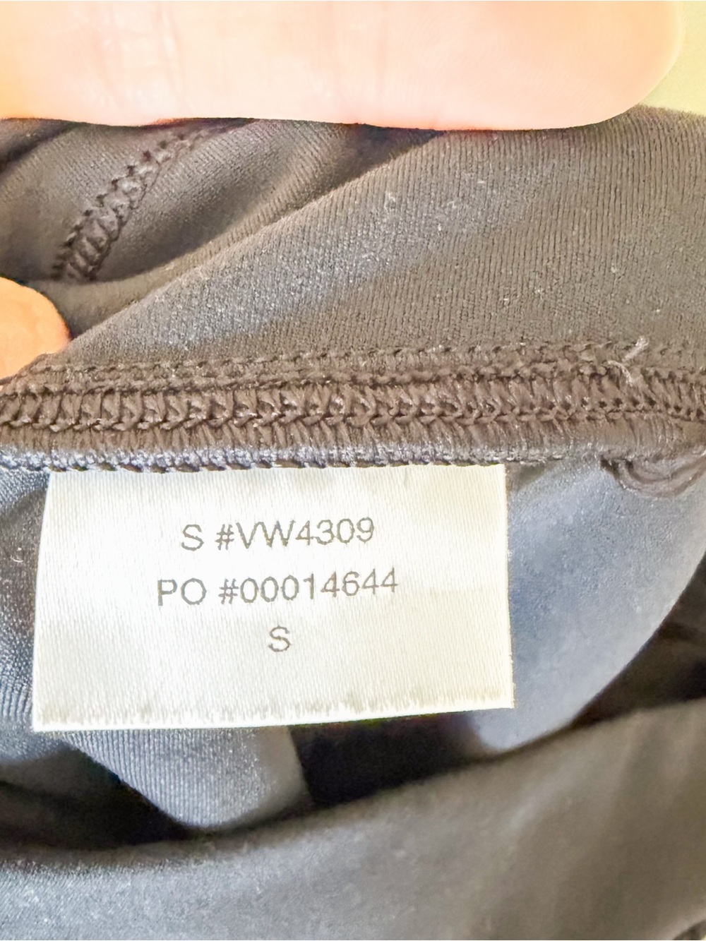 Vuori Black Daily Legging sz SM - Picture 7 of 9